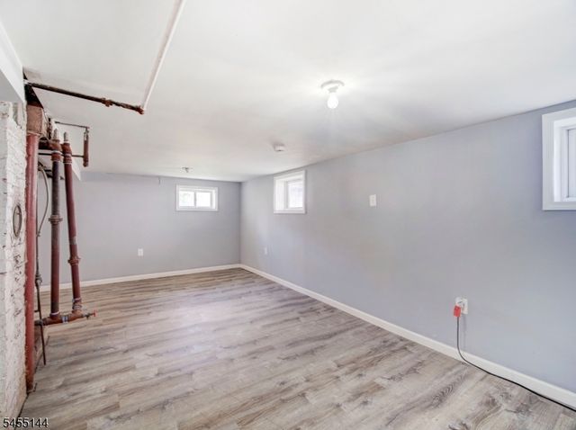 165 Randolph St, Carteret Boro, NJ 07008