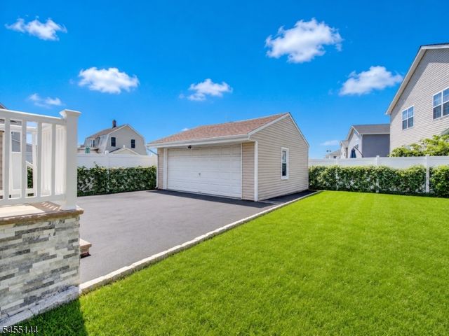 165 Randolph St, Carteret Boro, NJ 07008