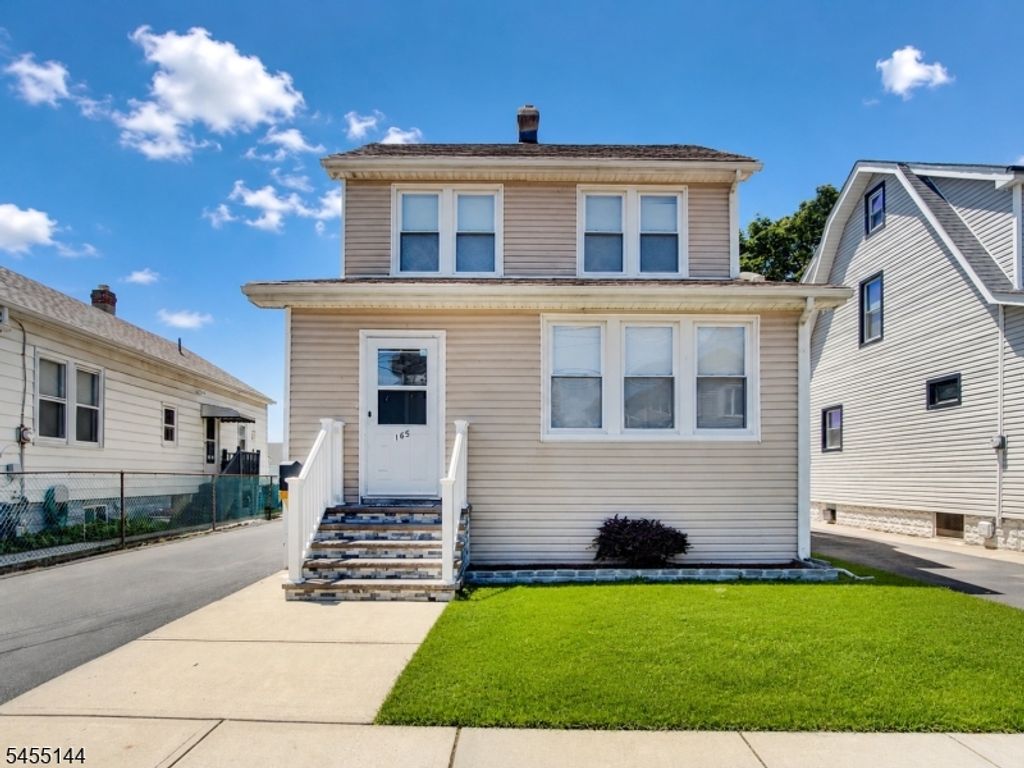 165 Randolph St, Carteret Boro, NJ 07008 — photo 2