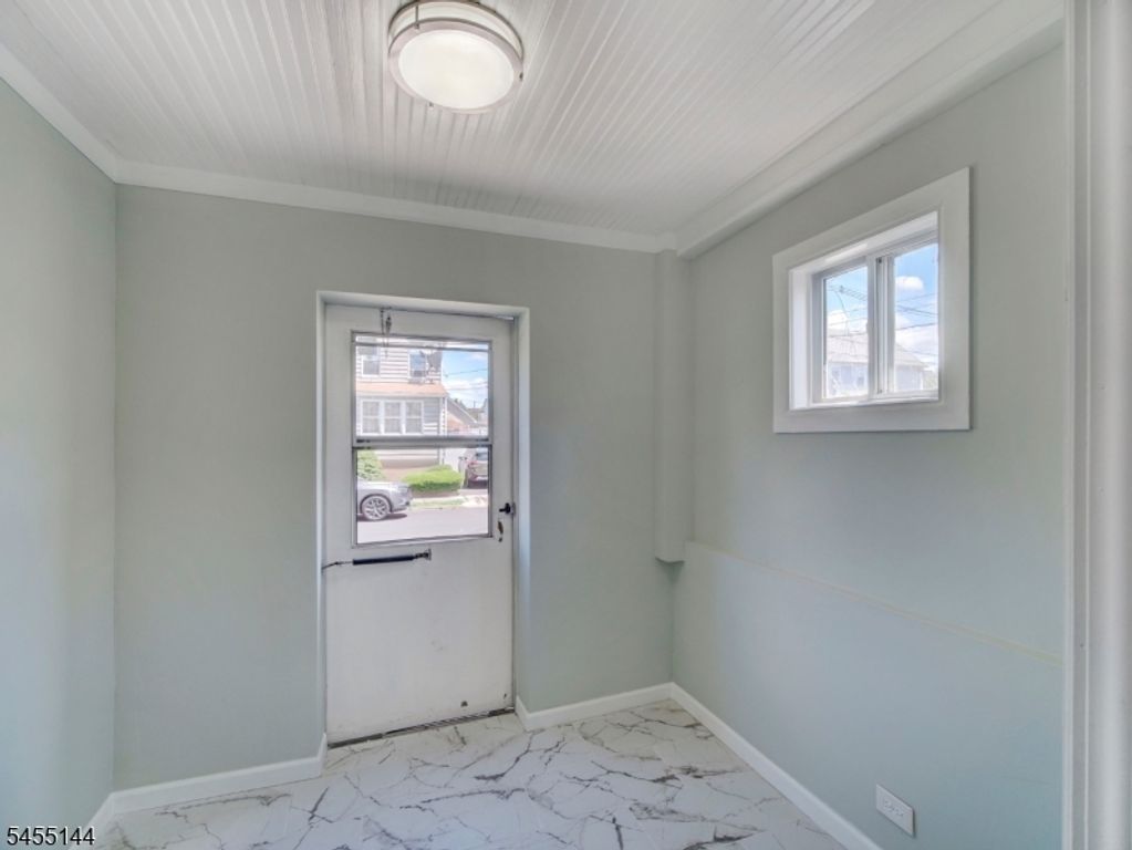 165 Randolph St, Carteret Boro, NJ 07008 — photo 3