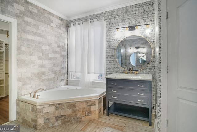 1000 Lake Forest Lane, Mcdonough, GA 30253