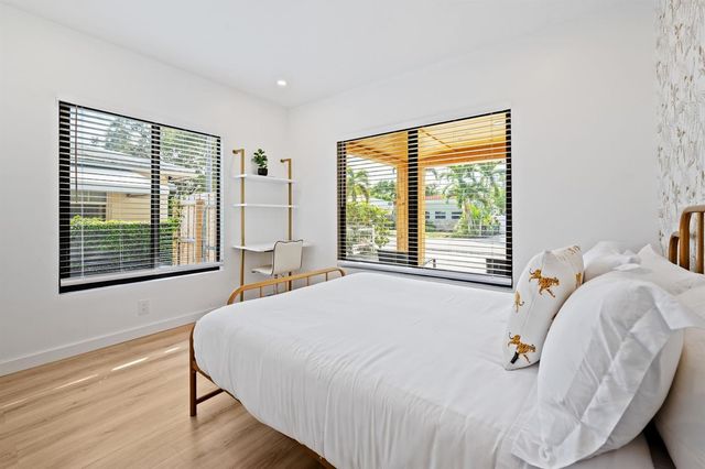 1620 NE 7th Street, Fort Lauderdale, FL 33304