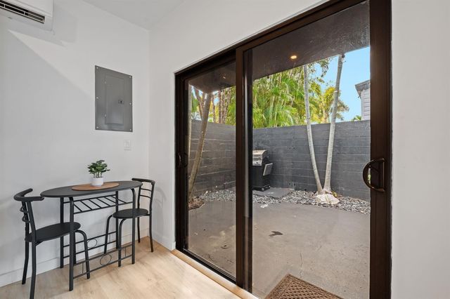 1620 NE 7th Street, Fort Lauderdale, FL 33304