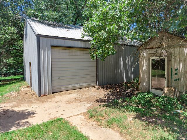 13653 Wheeler Heights Road, Fayetteville, AR 72704