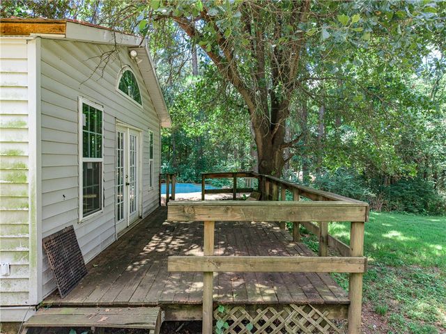 13653 Wheeler Heights Road, Fayetteville, AR 72704