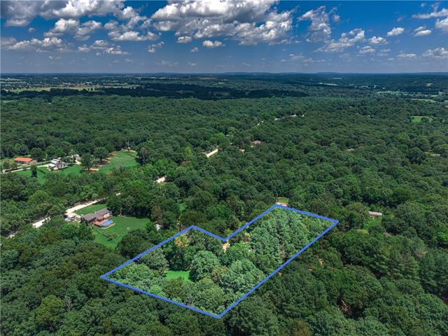 13653 Wheeler Heights Road, Fayetteville, AR 72704