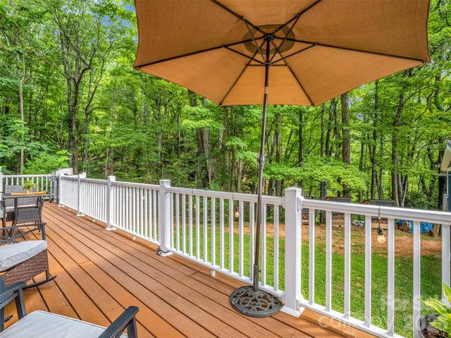 479 Camp Hill Road, Mill Spring, NC 28756