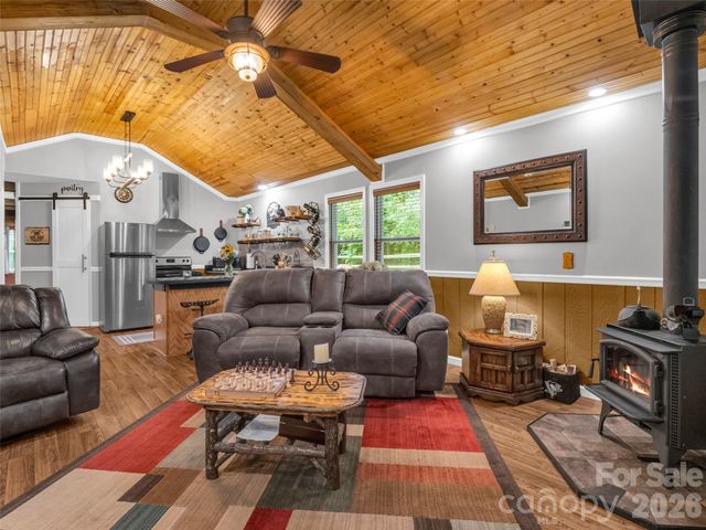 479 Camp Hill Road, Mill Spring, NC 28756