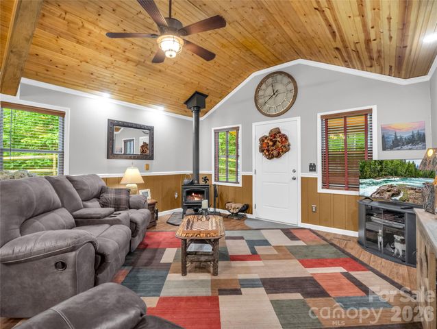 479 Camp Hill Road, Mill Spring, NC 28756