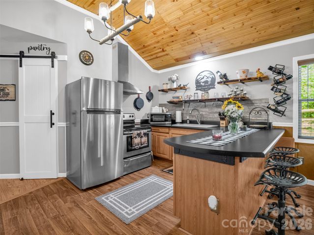 479 Camp Hill Road, Mill Spring, NC 28756