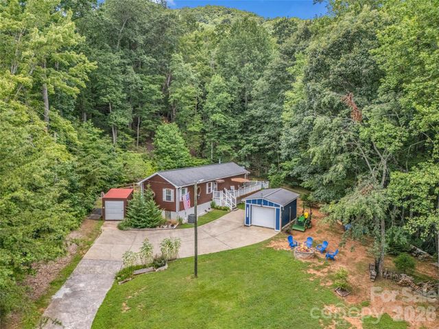 479 Camp Hill Road, Mill Spring, NC 28756