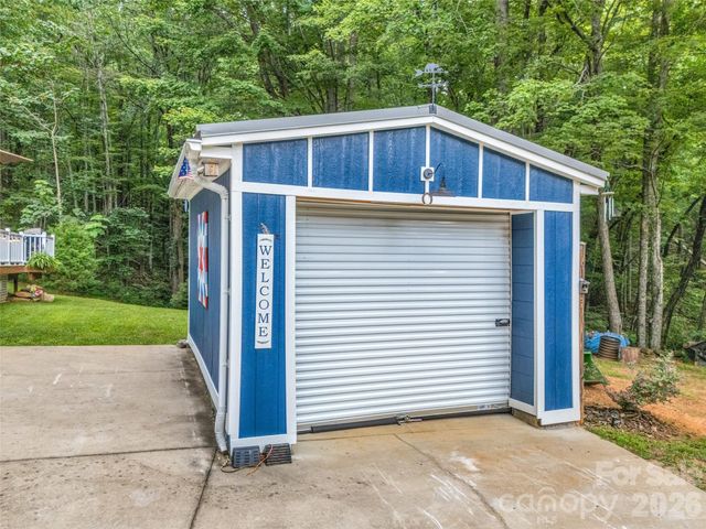 479 Camp Hill Road, Mill Spring, NC 28756