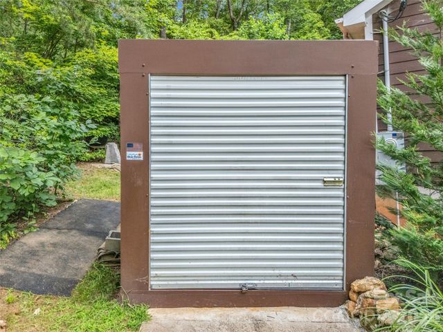 479 Camp Hill Road, Mill Spring, NC 28756