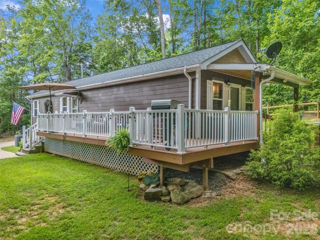 479 Camp Hill Road, Mill Spring, NC 28756