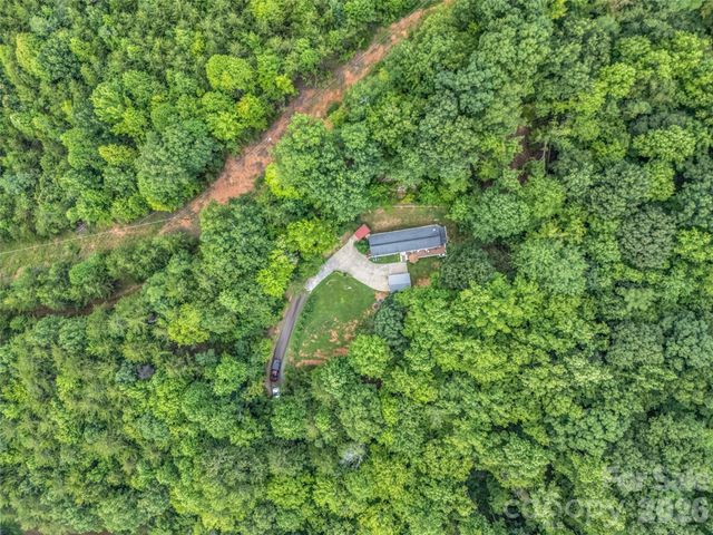 479 Camp Hill Road, Mill Spring, NC 28756