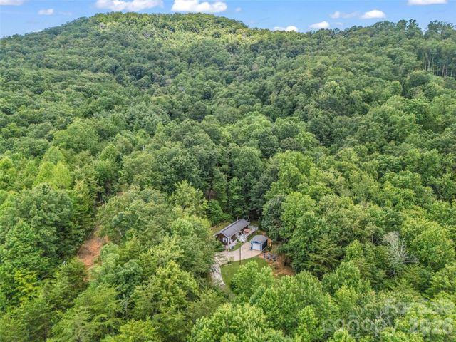 479 Camp Hill Road, Mill Spring, NC 28756