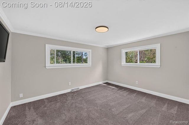 6166 Borowy Drive, Commerce Twp, MI 48382