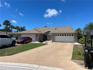 108 Tanglewood CT 131-1, Naples, FL 34113
