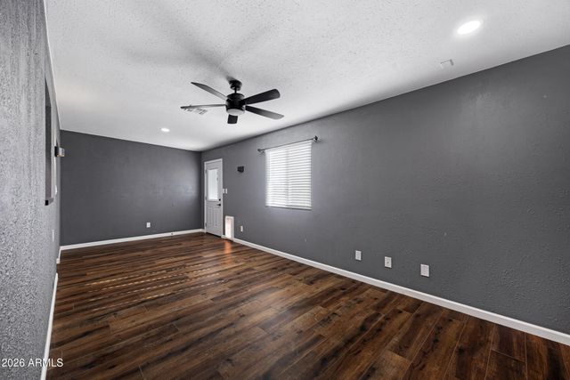 10013 W MISSION Lane, Sun City, AZ 85351