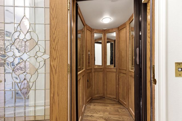 13 Downs Lake Circle, Dallas, TX 75230