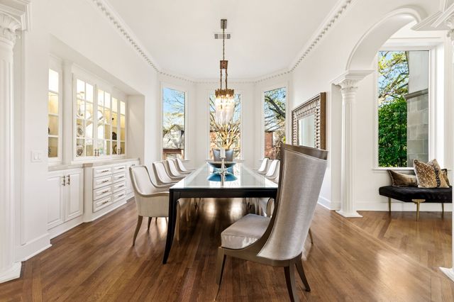 13 Downs Lake Circle, Dallas, TX 75230