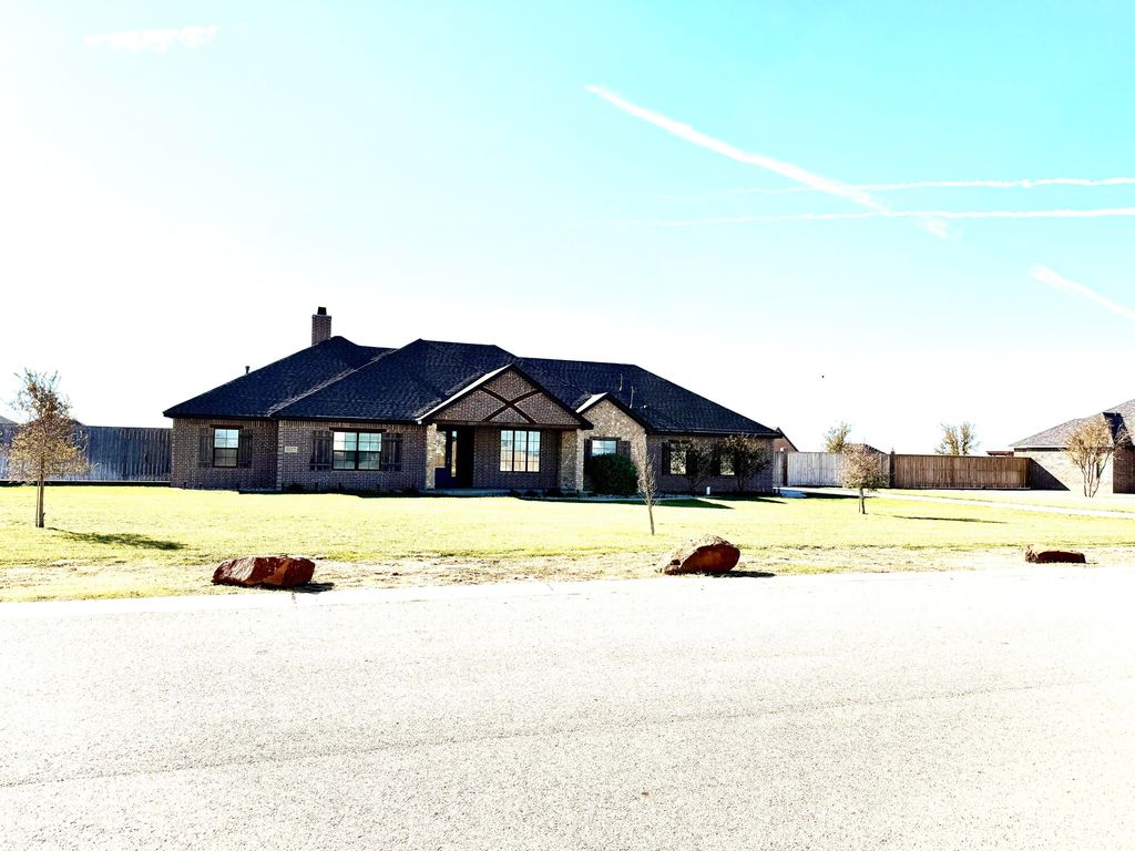 9217 County Road 6870, Lubbock, TX 79407