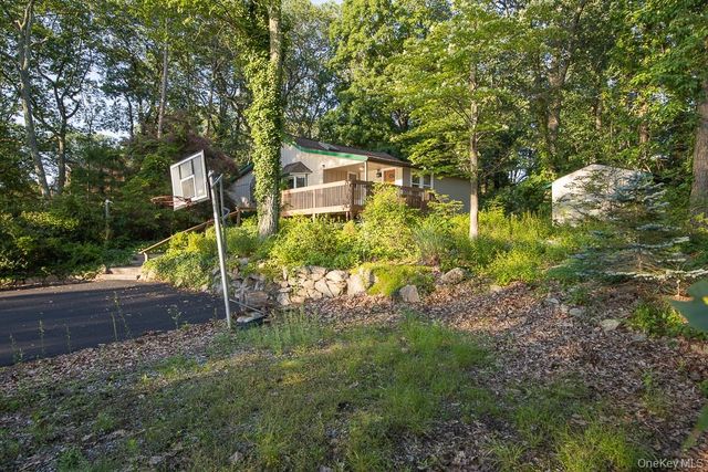 56 Bluff Avenue, Greenwood Lake, NY 10925