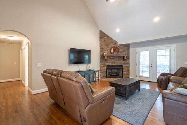 123 Shadowcreek Court, Flintstone, GA 30725