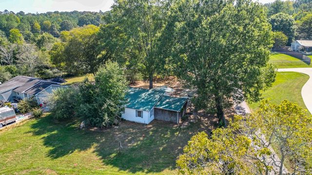 2857 SW McDaniel Station Road, Adairsville, GA 30103