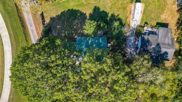 2857 SW McDaniel Station Road, Adairsville, GA 30103