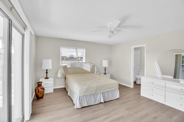 18 Vista Gardens Trail, Vero Beach, FL 32962