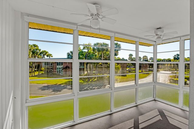 18 Vista Gardens Trail, Vero Beach, FL 32962