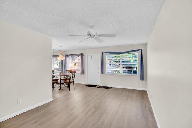 18 Vista Gardens Trail, Vero Beach, FL 32962