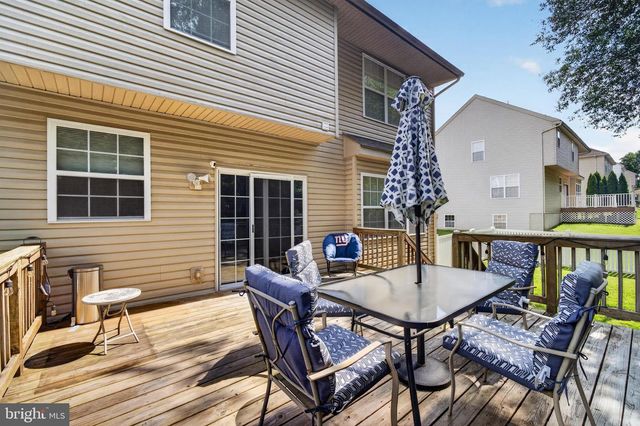 10 BUCK LN, Upper Chichester, PA 19061