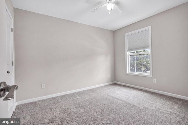 10 BUCK LN, Upper Chichester, PA 19061