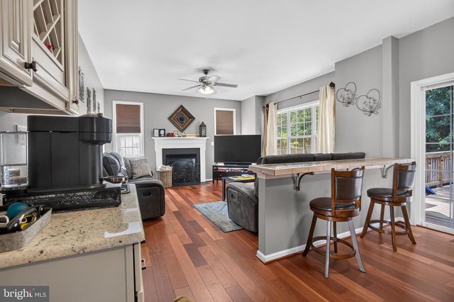 10 BUCK LN, Upper Chichester, PA 19061