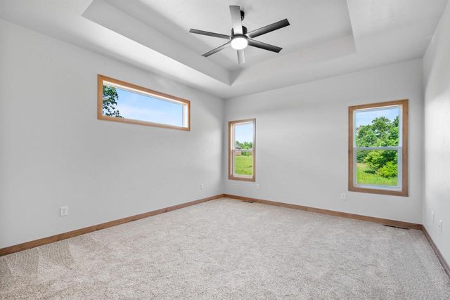 3117 LAZY OAK COURT, Green Bay, WI 54311