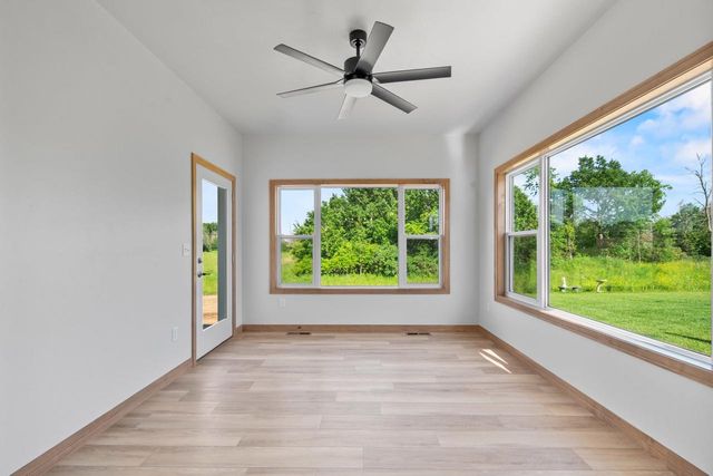3117 LAZY OAK COURT, Green Bay, WI 54311
