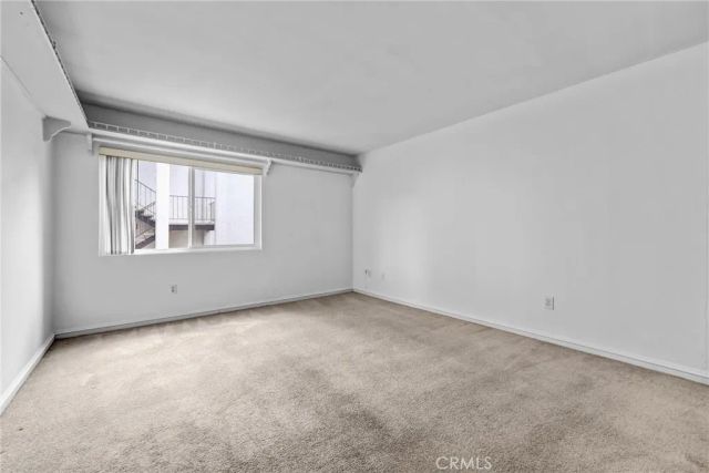 5334 Lindley Avenue 219, Encino, CA 91316