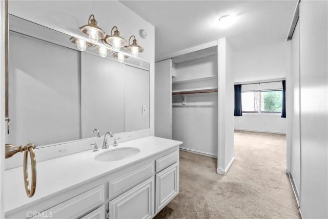 5334 Lindley Avenue 219, Encino, CA 91316