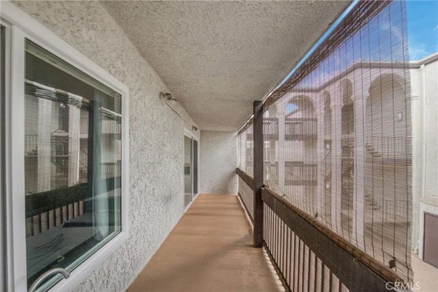 5334 Lindley Avenue 219, Encino, CA 91316