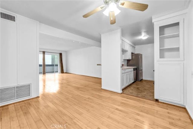 5334 Lindley Avenue 219, Encino, CA 91316