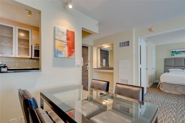 2670 E Sunrise Blvd 715, Fort Lauderdale, FL 33304