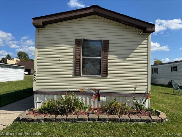 1876 Morningstar Avenue, Kimball, MI 48074