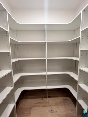 7101 E Copper Stone Cir Circle, Sioux Falls, SD 57110