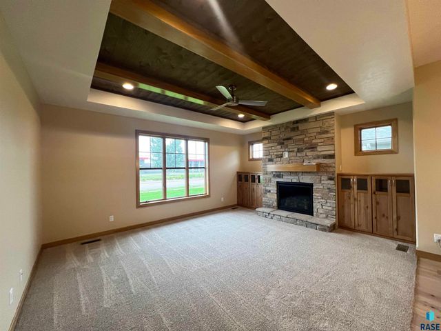 7101 E Copper Stone Cir Circle, Sioux Falls, SD 57110