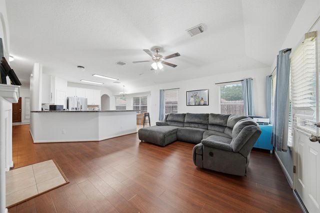 321 Preston Lane, League City, TX 77573
