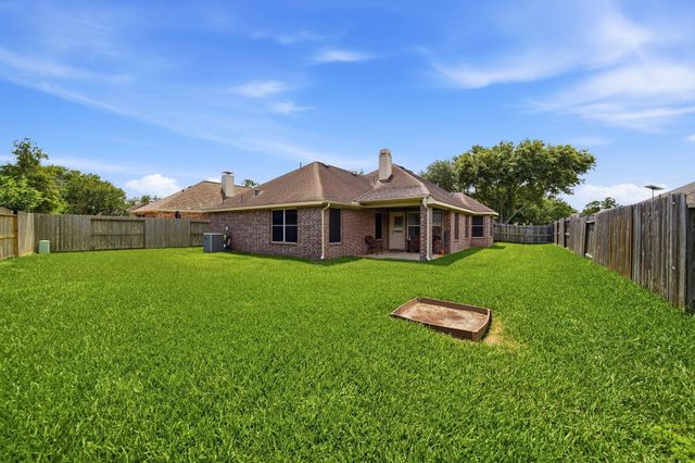 321 Preston Lane, League City, TX 77573