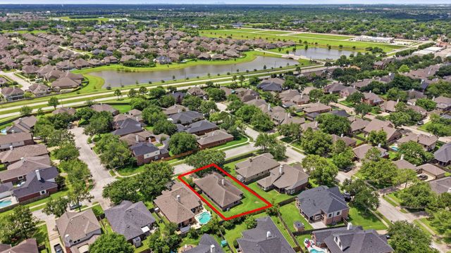 321 Preston Lane, League City, TX 77573