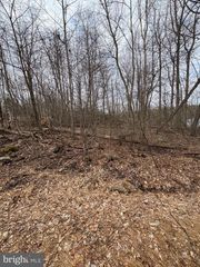 441 W WANNA DRIVE, Auburn, PA 17922